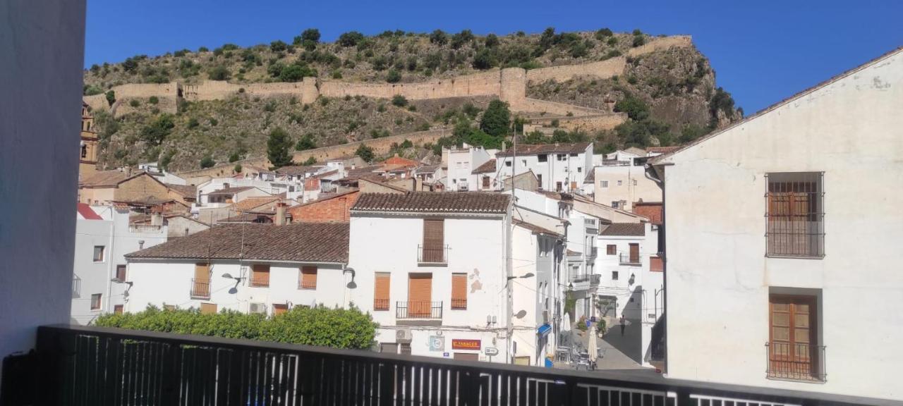 Muy Centrico La Plaza Apartment Chulilla Luaran gambar